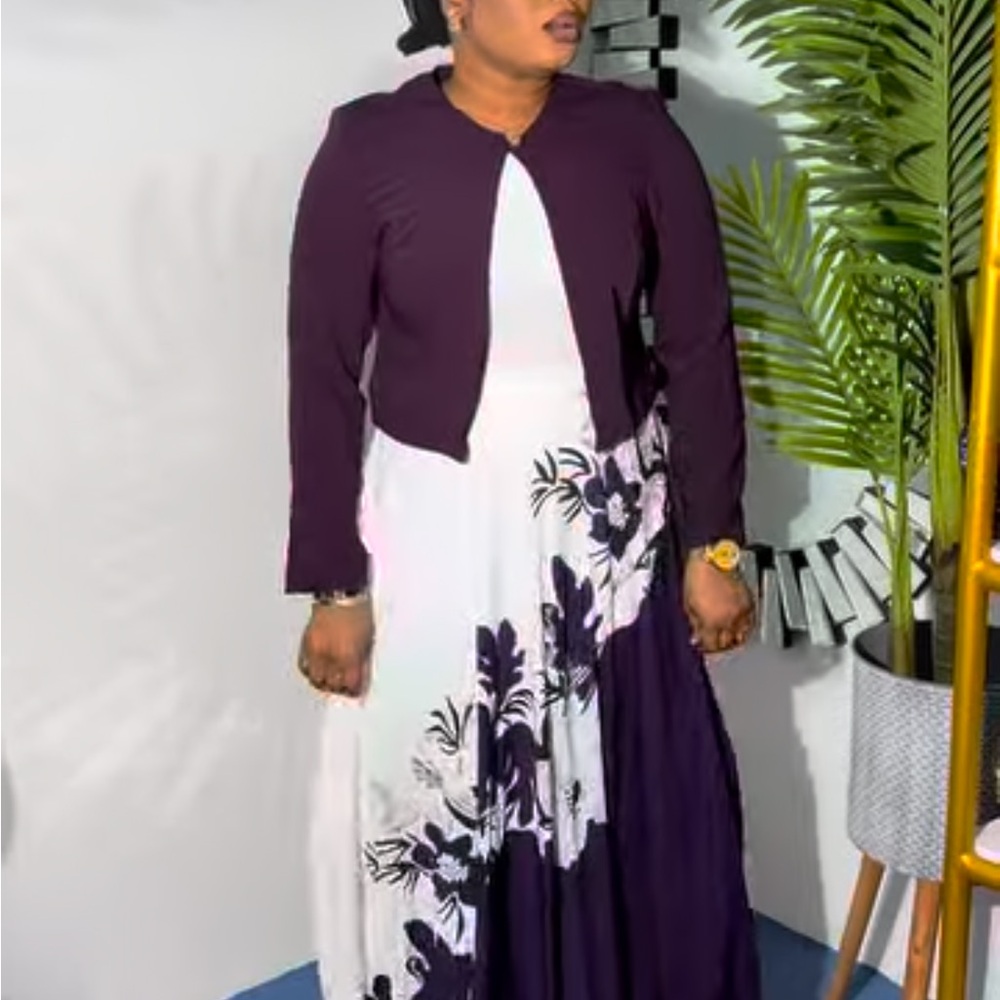 Chic Purple and White Floral Ensemble
